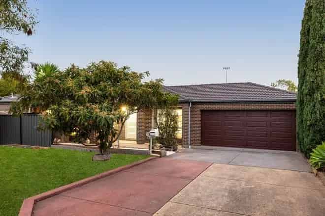 House For Sale , 6, Sandra Court, Melbourne, Victoria