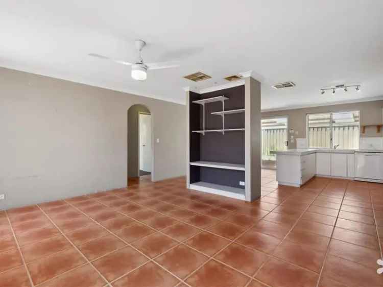 House For Sale in City of Swan, Western Australia