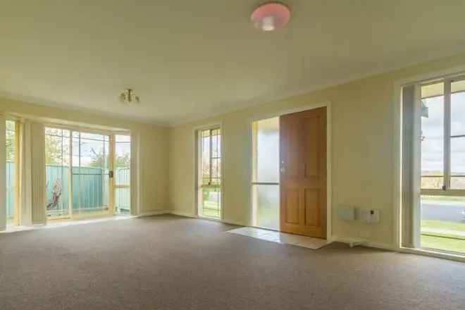 Apartment For Rent in Armidale, New South Wales