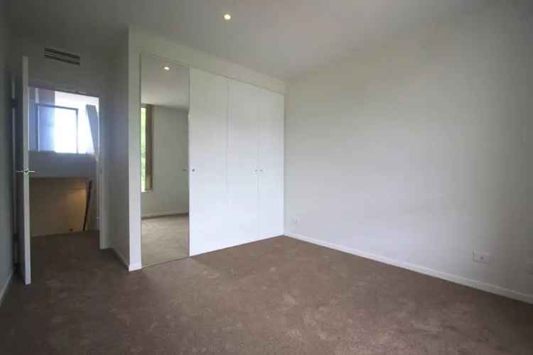 Apartment For Rent in South Canberra, Australian Capital Territory