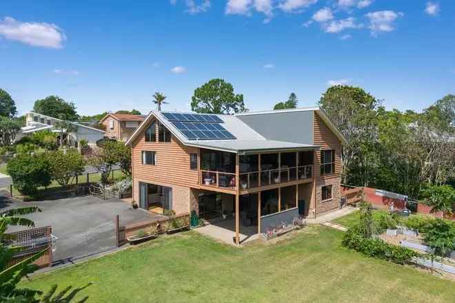 House For Sale in Hervey Bay, Queensland