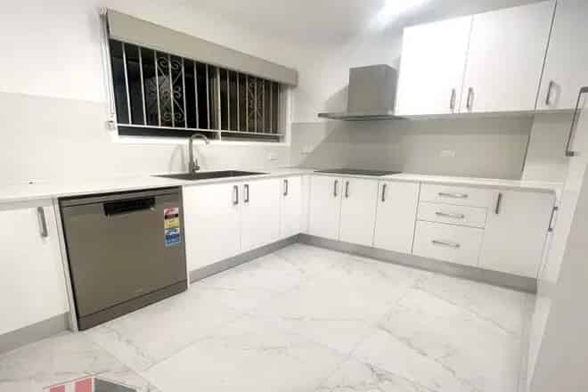 House For Rent , 390, McCullough Street, Greater Brisbane, Queensland