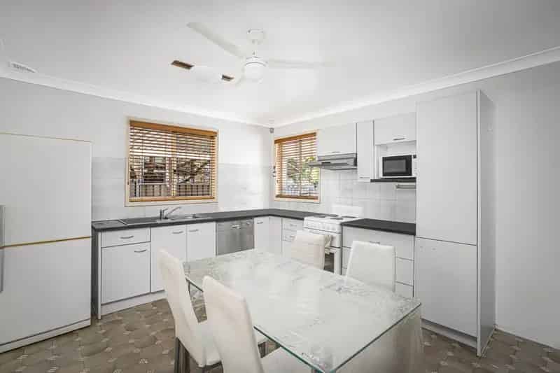 HOUSE & GRANNY FLAT! | DUAL OCCUPANCY!