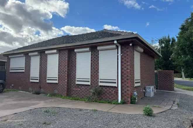 House For Rent , 244, Main Road East, Melbourne, Victoria