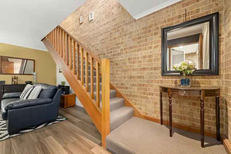 House For Sale in District of Gungahlin, Australian Capital Territory