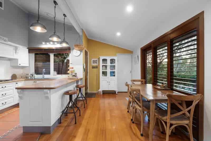 Superb Spaces, Sweeping Views, Perfect Position