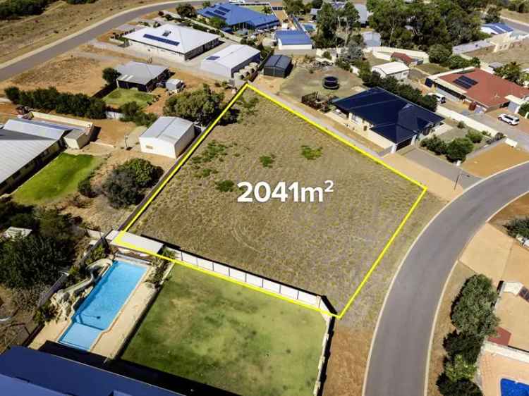 Strathalbyn Block: 2041m2 Lot with Range Views