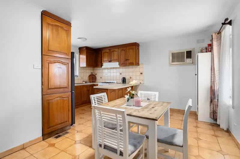 Buy House in Campbellfield with Low Maintenance Living and Modern Features