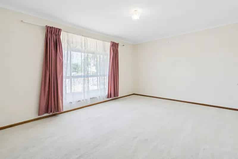 A beautifully maintained home in the heart of Morphett Vale