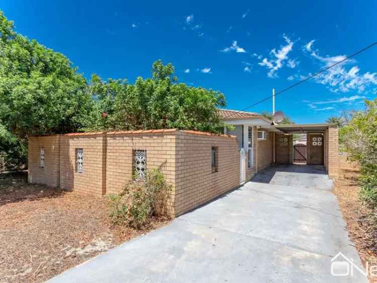 House For Sale in City of Gosnells, Western Australia