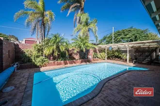 House For Sale , Geraldton, Western Australia