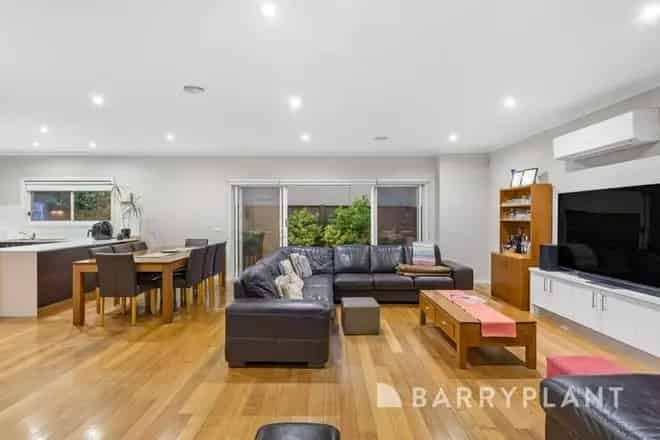 House For Rent , 11, Brook Street, Melbourne, Victoria