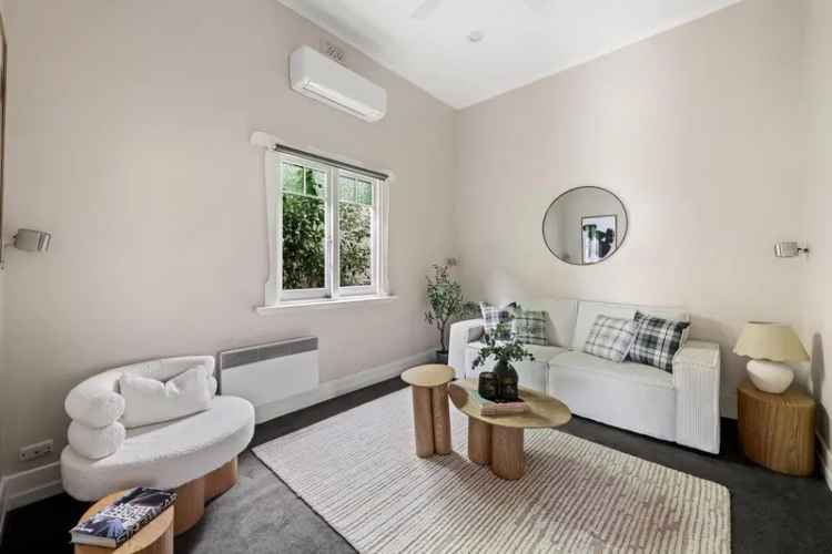 House For Sale in Melbourne, Victoria