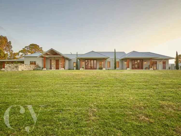 House For Sale in City of Swan, Western Australia