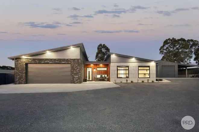 House For Sale in Ballarat, Victoria