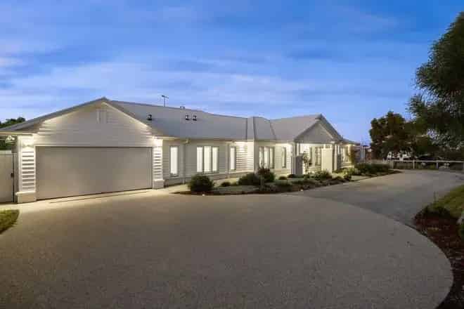 House For Sale , 1, Kay Close, Torquay, Victoria