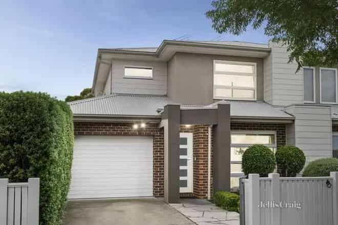 House For Sale , 142, Woods Street, Melbourne, Victoria