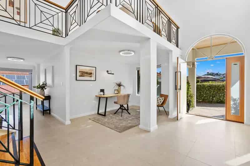 For Sale Four Bedroom House in Kallaroo with Pool and Garden