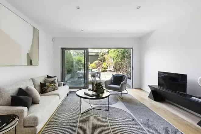 House For Sale , 49, Hotham Street, Melbourne, Victoria