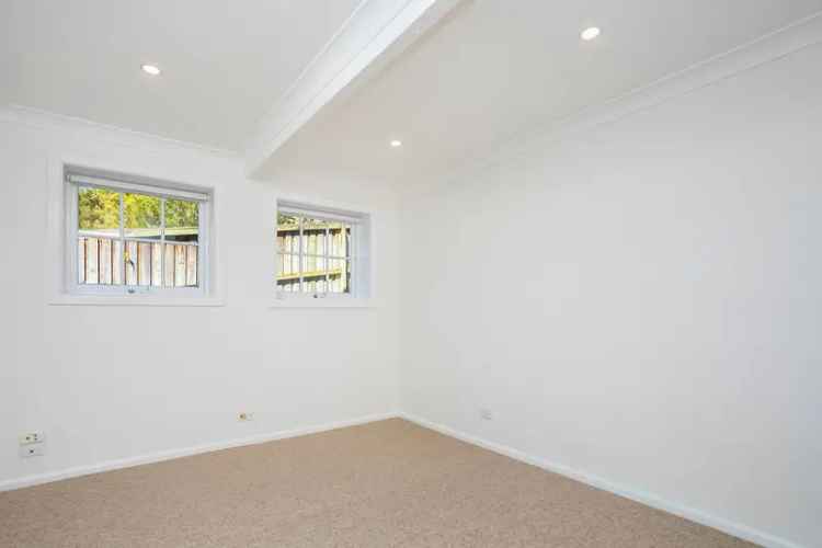 2 Bed Apartment Mona Vale NSW - Beachside Living