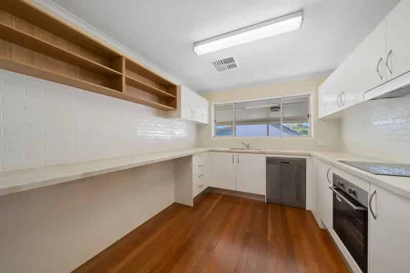 Real Estate For Lease - 8 Aloe Street - Wavell Heights , QLD