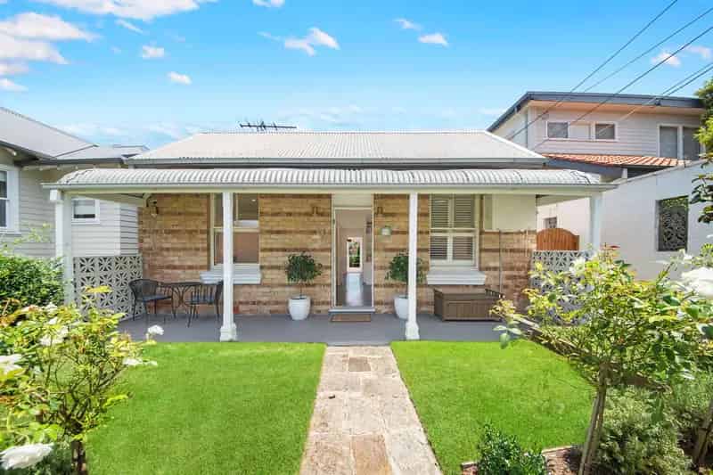 Real Estate For Lease - 153 Greenwich Road - Greenwich , NSW