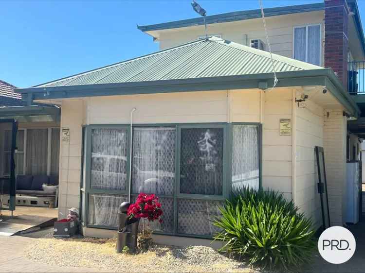 Stunning Family Home in Shepparton Down Hassett Street