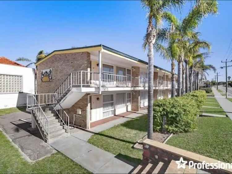 House For Sale in Geraldton, Western Australia