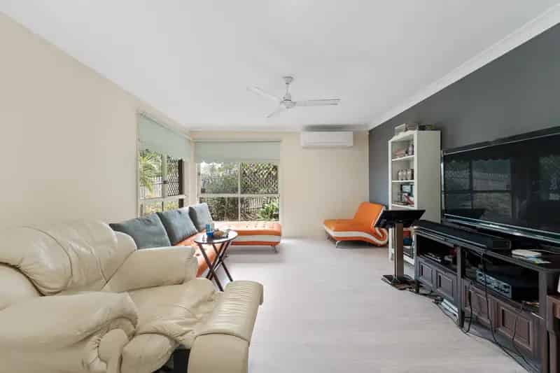 Buy Charming Home in Prime Location with Great Investment Potential