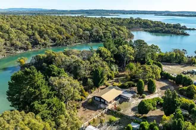 House For Sale , Latrobe, Tasmania