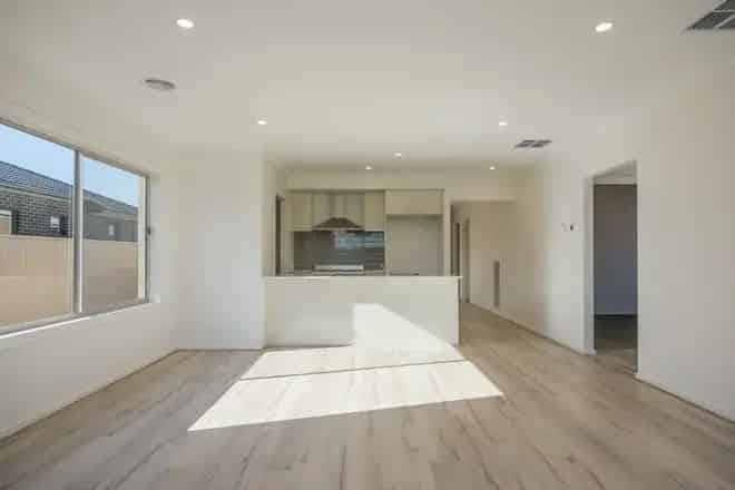House For Rent , 36, Neway Avenue, Ballarat, Victoria
