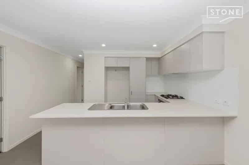 Real Estate For Lease - 30A Augusta Close - Heddon Greta , NSW