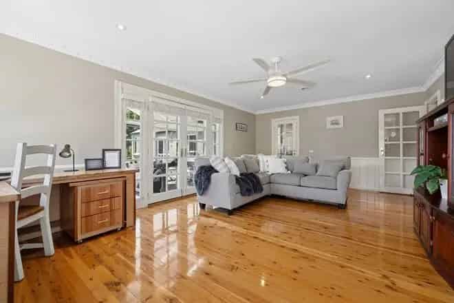 House For Sale , 46, Lister Crescent, Bathurst, New South Wales