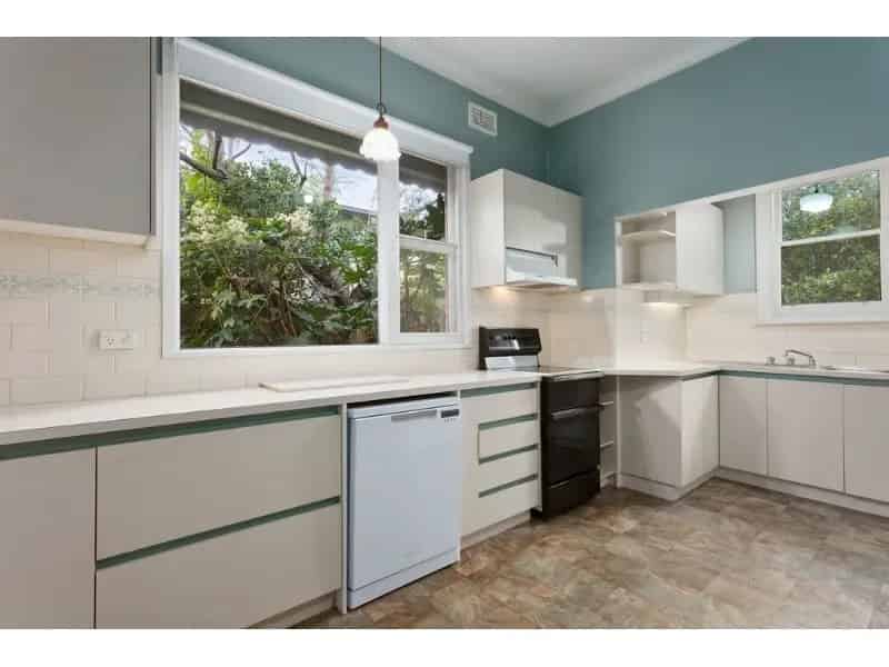 Grand 3 Bedroom Home!