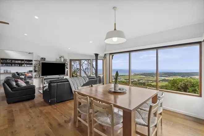 Luxury Apollo Bay Coastal Retreat Breathtaking Ocean Views