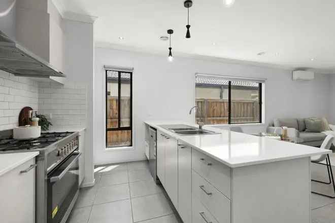 House For Sale in Melbourne, Victoria