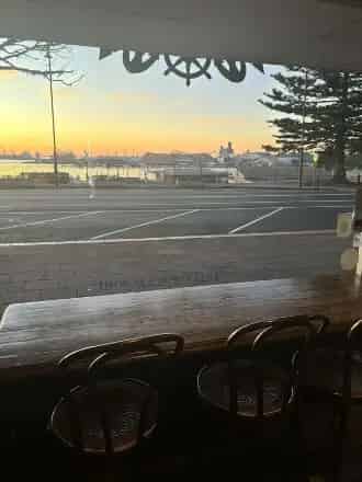 Buy café in Portland with waterfront view and liquor licence