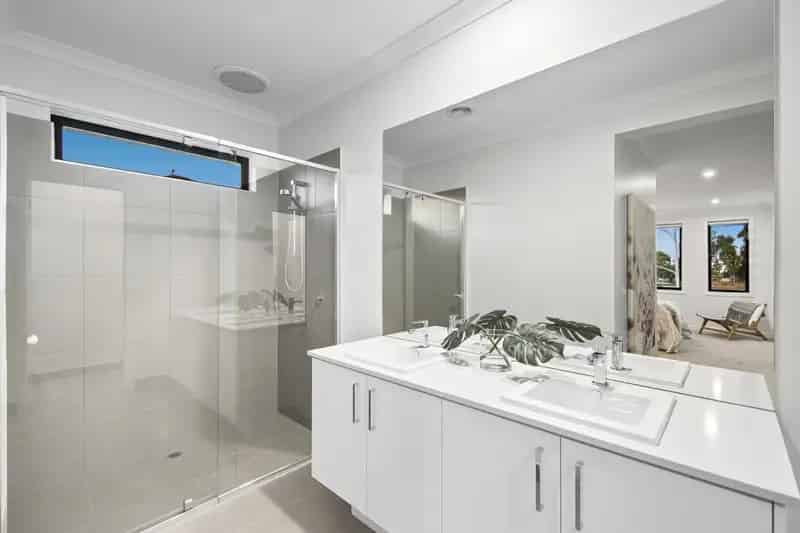 House For Rent , 121, Grieve Parade, Melbourne, Victoria