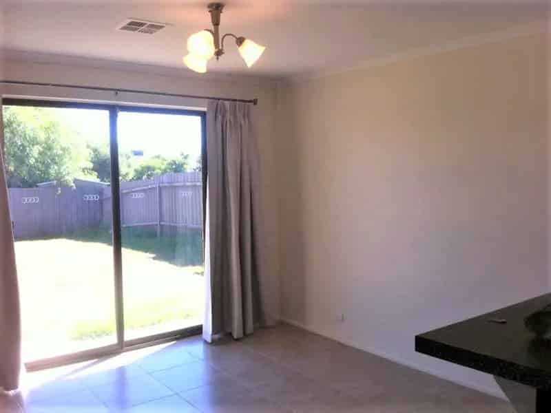 13 Spencer Drive, Morphett Vale SA 5162 - House For Lease