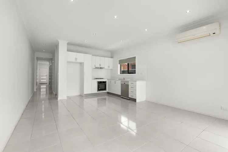 House For Sale in Melbourne, Victoria