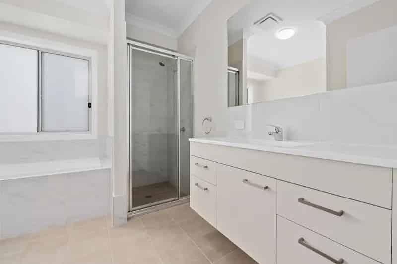 Real Estate For Lease - 11 Arnott Loop - North Rothbury , NSW