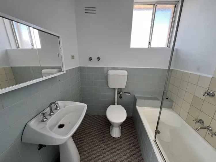 1 Bedroom 159m2 Furnished Apartment Melbourne