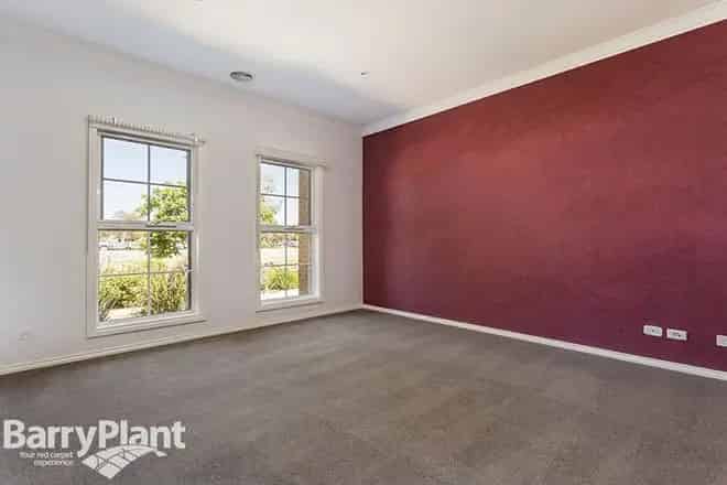 House For Rent , 30, Mowbray Drive, Melbourne, Victoria
