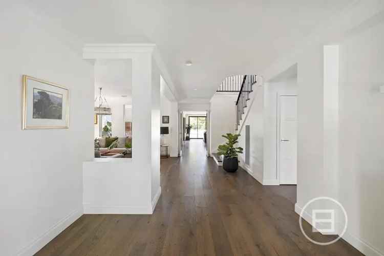 House For Sale in Melbourne, Victoria