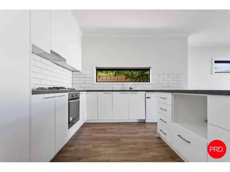 High Quality Townhouse!
