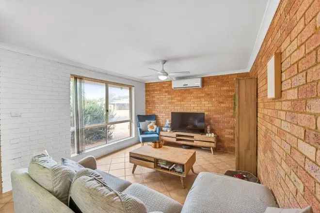 House For Sale in Geraldton, Western Australia