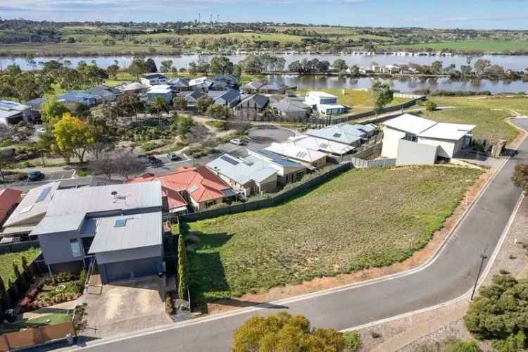 Elevated Block Overlooking Sturt's Reserve