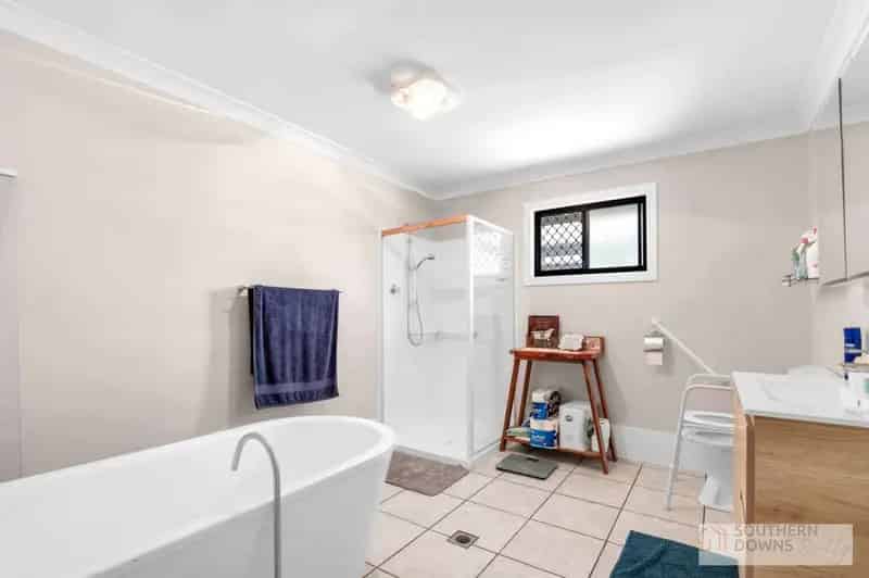 Rural property For Sale , Southern Downs Regional, Queensland
