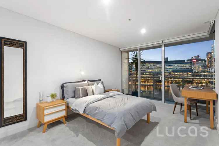 2 rooms apartment of 379 m² in Melbourne