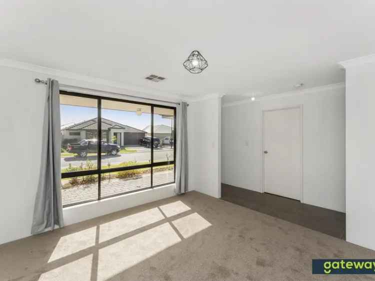 House For Rent in City of Cockburn, Western Australia